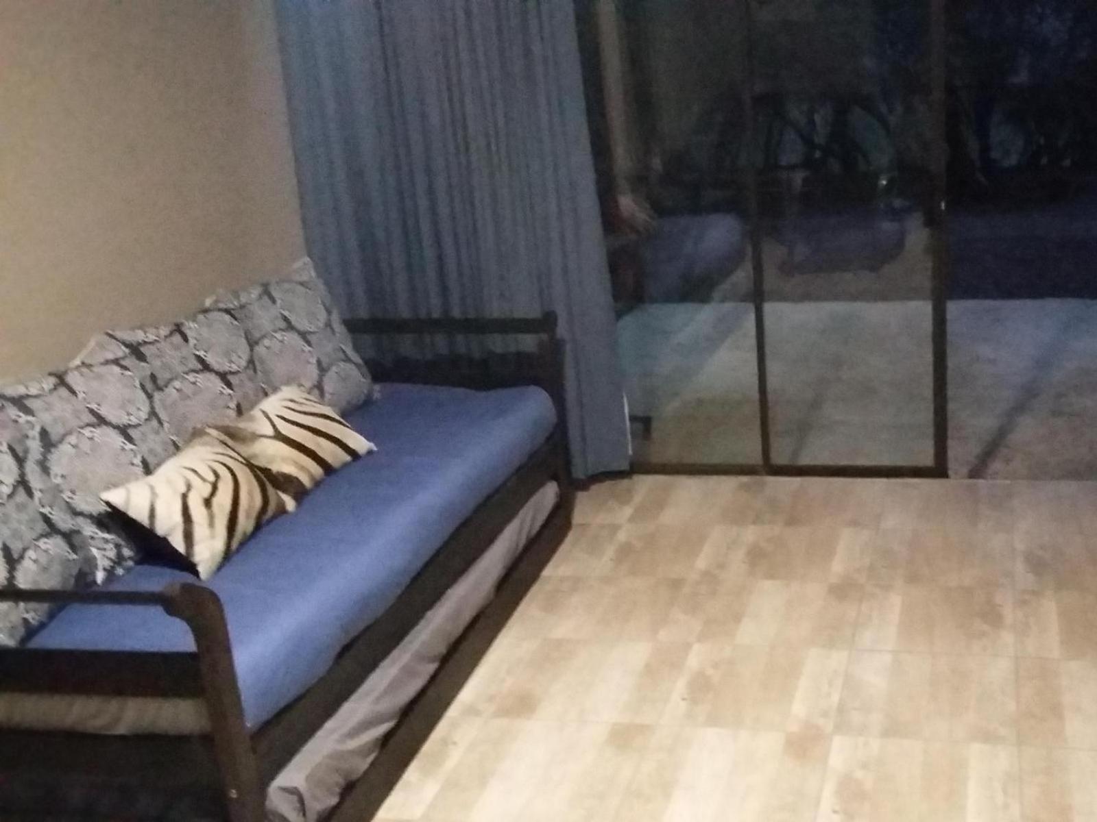Victory Towers Hotel Bloemhof Room photo